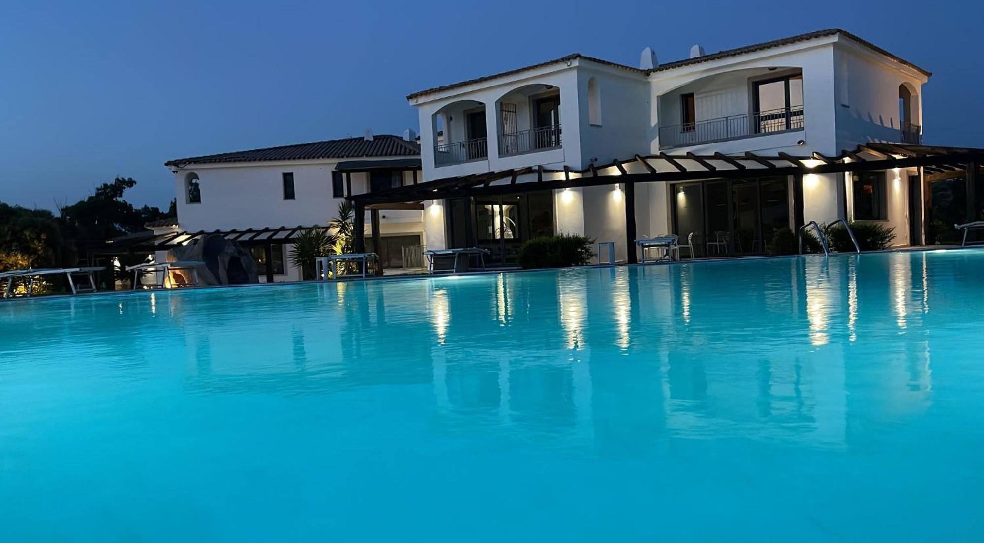 La Smeraldina Resort Santa Teresa di Gallura Esterno foto